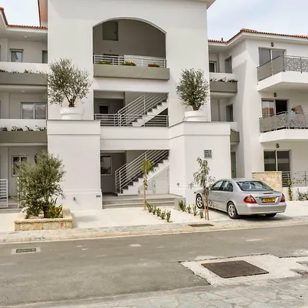 Mythical Sands Olympus Apartament Protaras